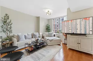 1021 N Garfield St, Arlington, VA 22201 - Photo 1