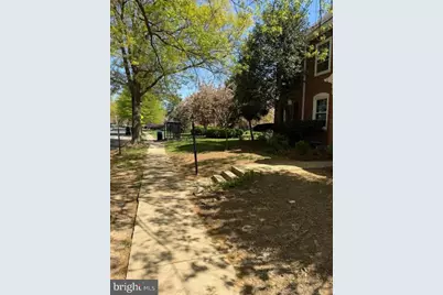 3501 Stafford Street S #B2, Arlington, VA 22206 - Photo 3
