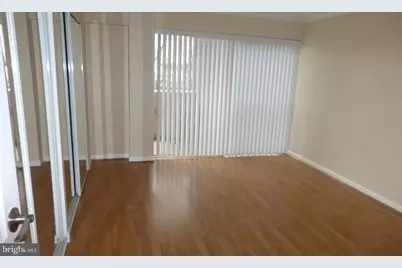 1300 Army Navy Drive #506, Arlington, VA 22202 - Photo 9