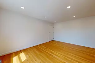 1210 N Kenilworth St, Arlington, VA 22205 - Photo 3