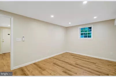 110 Wise St S #1, Arlington, VA 22204 - Photo 13