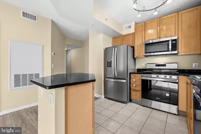 851 N Glebe Road #1419, Arlington, VA 22203 - Photo 5
