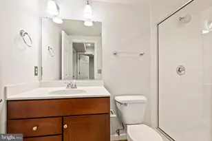 4089 S Four Mile Run Dr, Arlington, VA 22204 - Photo 19