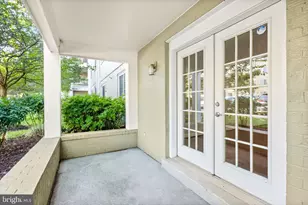 4089 S Four Mile Run Dr, Arlington, VA 22204 - Photo 29