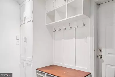 1328 N Cleveland Street N, Arlington, VA 22201 - Photo 3