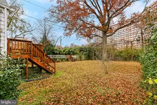1025 16th St S, Arlington, VA 22202 - Photo 9