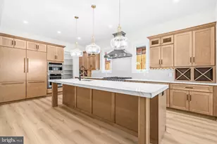 1905 N Taylor St, Arlington, VA 22207 - Photo 3