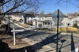 2148 S Monroe St, Arlington, VA 22204 - Photo 1