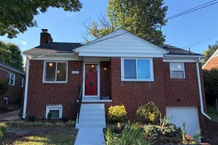 5985 Wilson Blvd, Arlington, VA 22205 - Photo 1