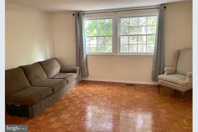 1608 10th Street S, Arlington, VA 22204 - Photo 3