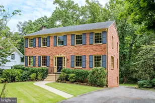 4456 38th St N, Arlington, VA 22207 - Photo 1