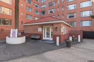 1021 Arlington Blvd, Arlington, VA 22209 - Photo 17
