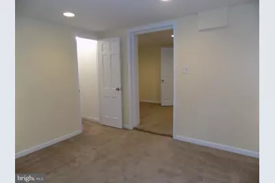 138 S Abingdon Street, Arlington, VA 22204 - Photo 25