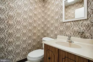 650 15th St S, Arlington, VA 22202 - Photo 11