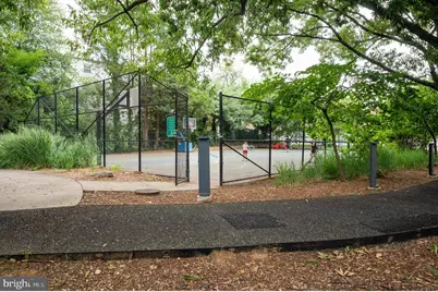 2026 N Vermont Street #301, Arlington, VA 22207 - Photo 31