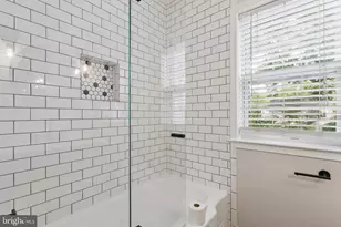 1109 N Illinois St, Arlington, VA 22205 - Photo 13
