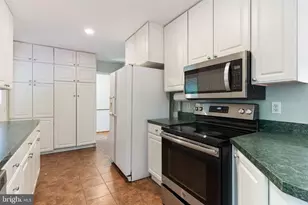 2206 N Taft St, Arlington, VA 22201 - Photo 9