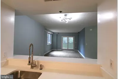 1045 N Utah Street #2-210, Arlington, VA 22201 - Photo 7
