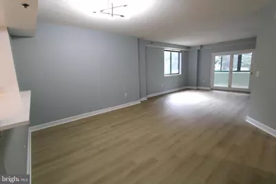 1045 N Utah Street #2-210, Arlington, VA 22201 - Photo 3