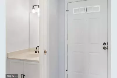 2403 S Walter Reed Drive S, Arlington, VA 22206 - Photo 11