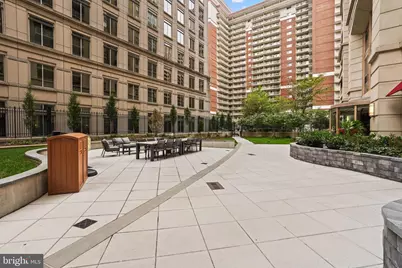 888 N Quincy Street #1411, Arlington, VA 22203 - Photo 37