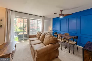 1300 Army Navy Dr, Arlington, VA 22202 - Photo 11