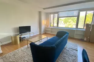 1111 Arlington Blvd, Arlington, VA 22209 - Photo 7