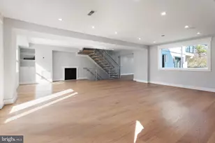2100 S Pierce St, Arlington, VA 22202 - Photo 11