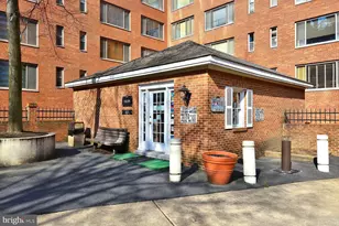 1021 S Arlington Blvd, Arlington, VA 22209 - Photo 45