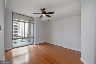 3650 S Glebe Rd, Arlington, VA 22202 - Photo 27