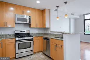 3650 S Glebe Rd, Arlington, VA 22202 - Photo 17