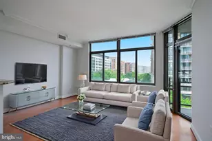3650 S Glebe Rd, Arlington, VA 22202 - Photo 19