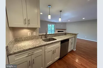 2107 N Rolfe Street #D, Arlington, VA 22209 - Photo 9