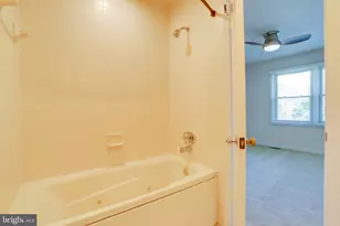 1871 N Adams St, Arlington, VA 22201 - Photo 27