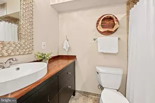 132 S Garfield St, Arlington, VA 22204 - Photo 55