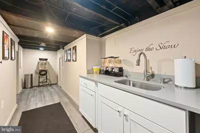 132 S Garfield Street, Arlington, VA 22204 - Photo 59
