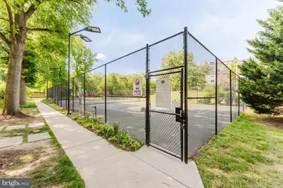 2725 S Walter Reed Drive #B, Arlington, VA 22206 - Photo 33