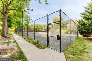 2725 S Walter Reed Dr, Arlington, VA 22206 - Photo 33