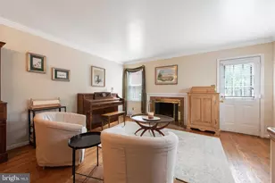 5251 Wilson Blvd, Arlington, VA 22205 - Photo 13