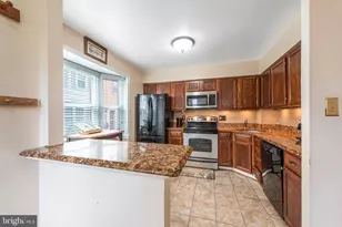 5251 Wilson Blvd, Arlington, VA 22205 - Photo 7