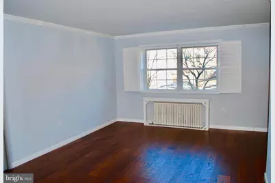 5310 8th Road S #2, Arlington, VA 22204 - Photo 3