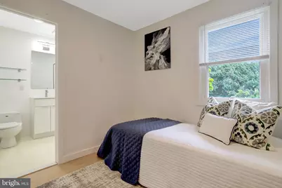 2113 N Lincoln Street, Arlington, VA 22207 - Photo 11