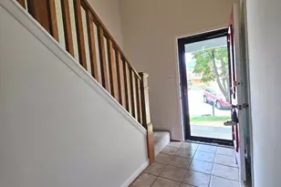 1108 Rockingham St, Arlington, VA 22205 - Photo 3