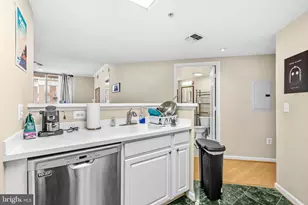 3830 9th St N, Arlington, VA 22203 - Photo 3