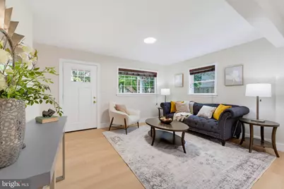 5209 19th Street N, Arlington, VA 22207 - Photo 3