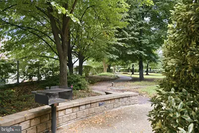 4141 N Henderson Road #1026, Arlington, VA 22203 - Photo 31