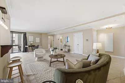 4141 N Henderson Road #1026, Arlington, VA 22203 - Photo 5