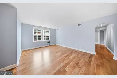 26 S Old Glebe Road #203-B, Arlington, VA 22204 - Photo 3
