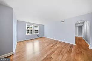 26 S Old Glebe Rd, Arlington, VA 22204 - Photo 3