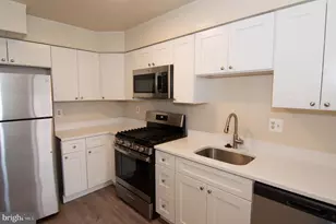 750 S Dickerson St, Arlington, VA 22204 - Photo 11